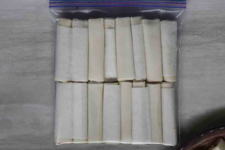 Fried Spring Roll (Crispy Filipino Lumpia Shanghai) Global Sweet And